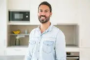 Ernesto M., 48 años –